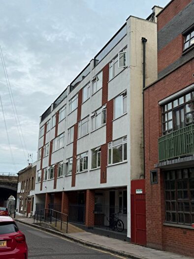 1 Bedroom Flat For Sale In Johnson Street, Shadwell, E1