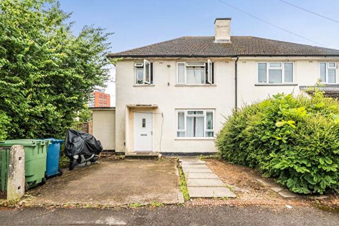 5 Bedroom Semi Detached House For Sale In Masons Road, Headington, Oxford, OX3