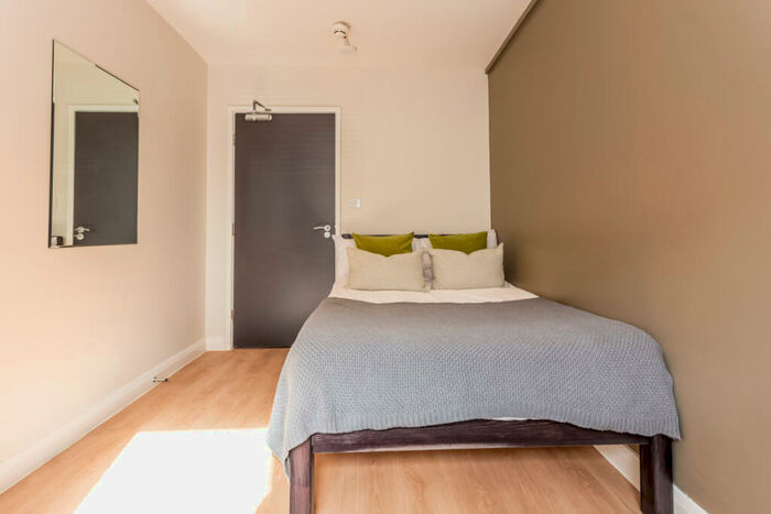 5 Bedroom Property To Rent In Flat, Crossgate Lofts, Durham, DH1