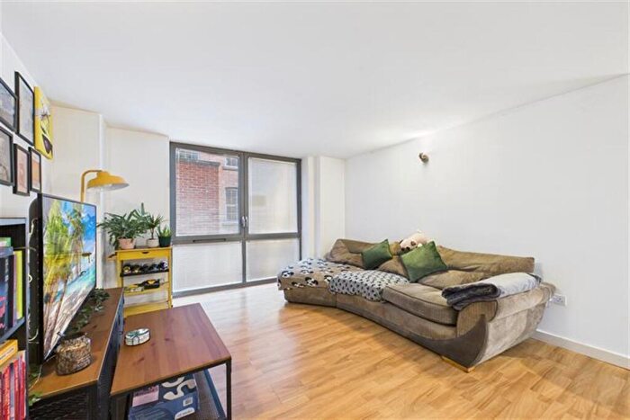 2 Bedroom Apartment For Sale In The Hicking Building, Queens Road, NG2