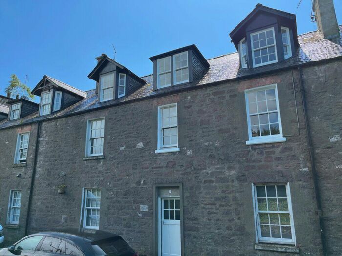 3 Bedroom Duplex To Rent In B Teith Road Deanston, FK16