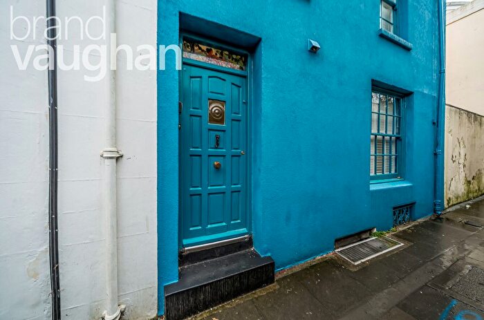 3 Bedroom Terraced House To Rent In Crown Gardens, Brighton, East Sussex, BN1