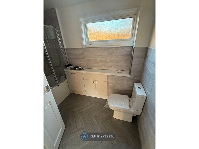 3 Bedroom Terraced House To Rent In Dryleys Court, Northampton, NN3