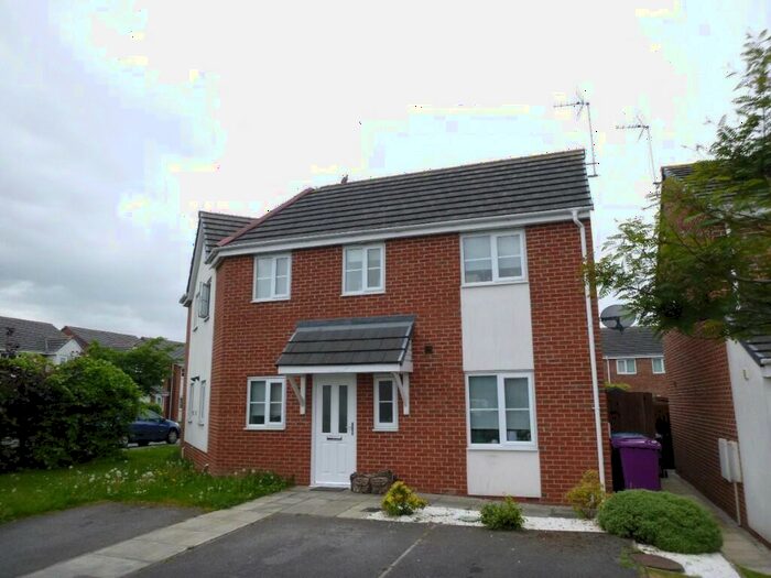 3 Bedroom Terraced House To Rent In Kinsale Drive, Liverpool, Merseyside, L19