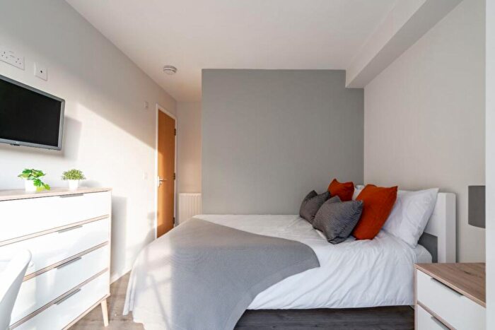 4 Bedroom Flat To Rent In Falconar Street, Newcastle, NE2