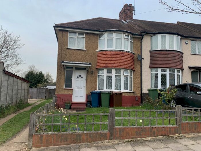 3 Bedroom Terraced House To Rent In Dudley Road, South Harrow, Harrow, HA2