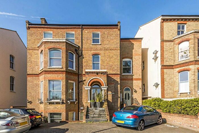 1 Bedroom Flat To Rent In Ewell Road, Surbiton, KT6