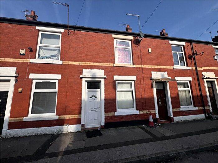 2 Bedroom Terraced House To Rent In Royds Street, Rochdale, Greater Manchester, OL16