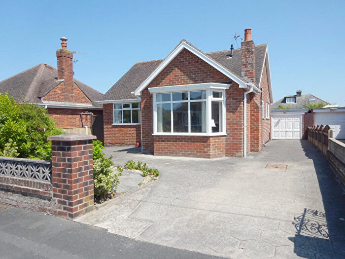 1 Bedroom Detached Bungalow For Sale In Boston Avenue, Blackpool, FY2