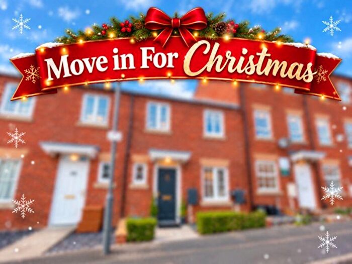 3 Bedroom Town House For Sale In Canal Mews, Chesterfield, S41
