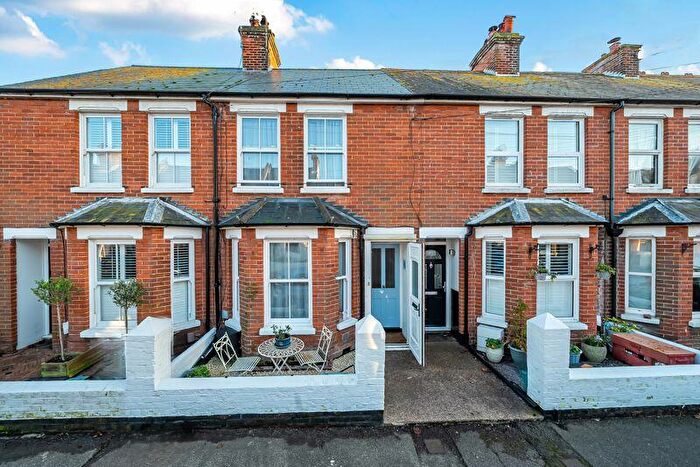 3 Bedroom Terraced House For Sale In Hythe, CT21