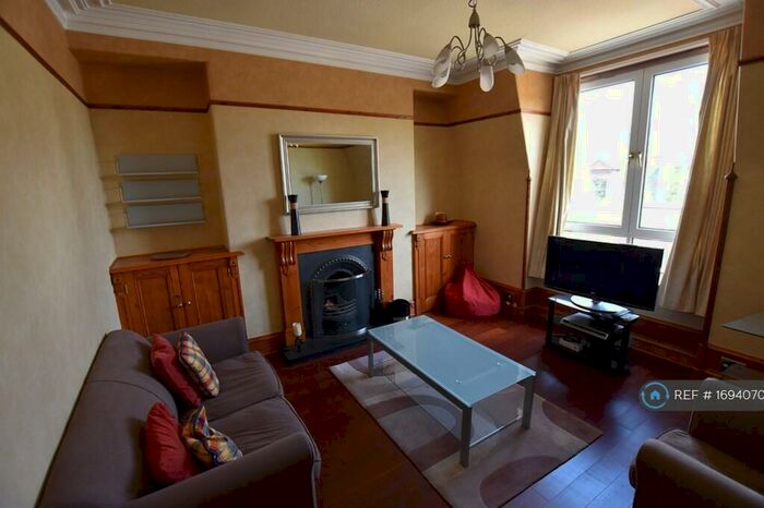 2 Bedroom Flat To Rent In Great Western Road, Aberdeen, AB10