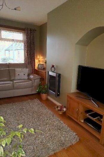2 Bedroom Terraced House To Rent In South Gyle Mains, Edinburgh EH12
