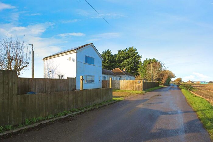 4 Bedroom Detached House For Sale In Euximoor Drove, Christchurch, Wisbech, PE14