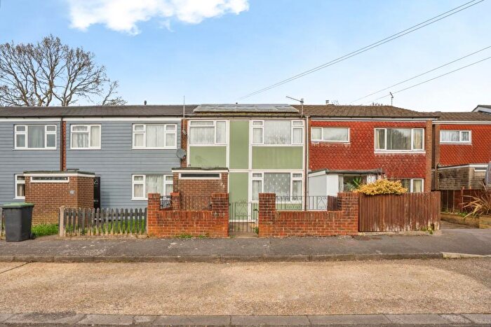 3 Bedroom House For Sale In Chaucer Close, Waterlooville, Hampshire, PO7