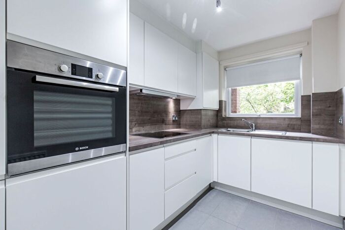 1 Bedroom Flat To Rent In Priory Road, London, N8