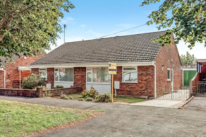 2 Bedroom Semi-Detached Bungalow For Sale In Emmanuel Road, Stamford, PE9