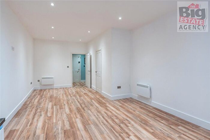 2 Bedroom Apartment To Rent In St Johns Church, Connah's Quay, CH5