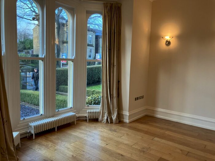 1 Bedroom Flat To Rent In Sherwood House, New North Road, Edgerton, Huddersfield, HD1