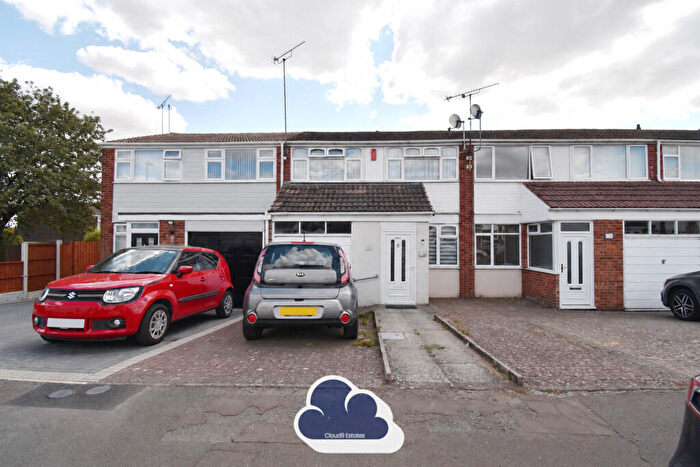 4 Bedroom Terraced House For Sale In Mayflower Drive, Coventry, CV2