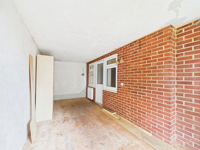 2 Bedroom Semi-Detached House For Sale In Rands Meadow, Holwell, Hitchin, SG5