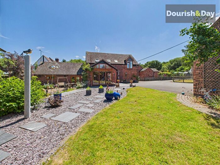 3 Bedroom Detached House For Sale In The Hayloft, Poplars Farm, Otherton, Penkridge, ST19