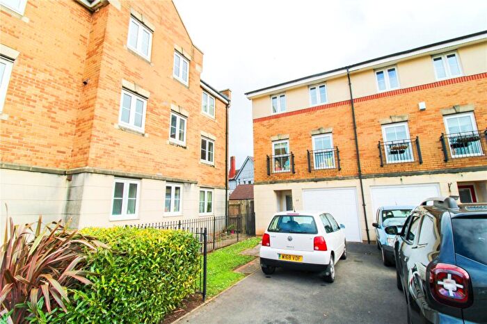 3 Bedroom End Of Terrace House To Rent In Bristol South End, Bedminster, Bristol, BS3