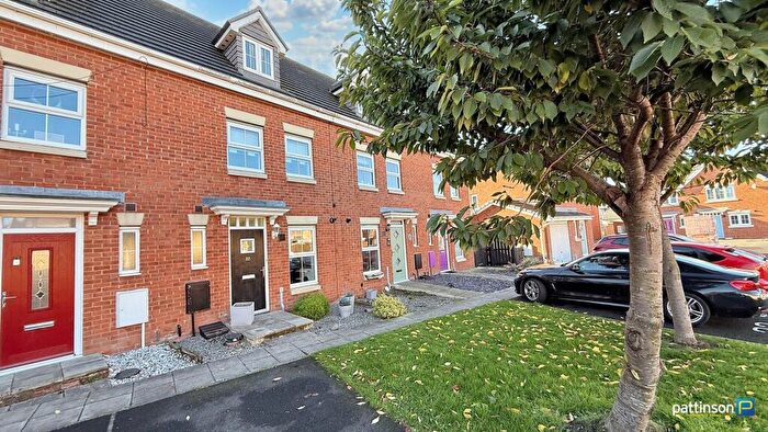 3 Bedroom Town House For Sale In Manor Court, Newbiggin-By-The-Sea, Northumberland, NE64