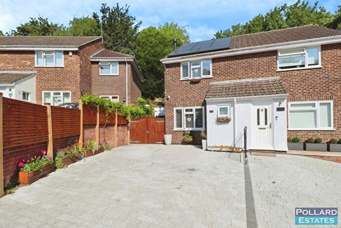 3 Bedroom Semi Detached House For Sale In Hickory Dell, Hempstead, ME7
