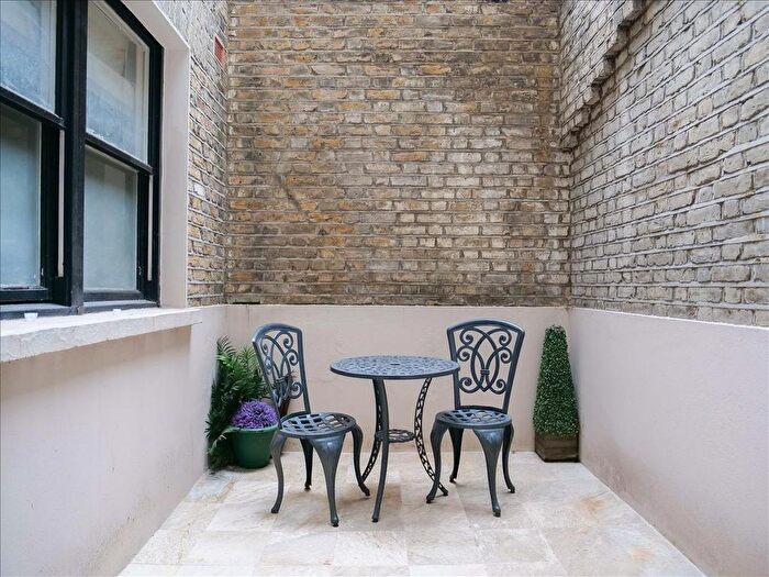 1 Bedroom Flat To Rent In Ashburn Gardens, London, SW7