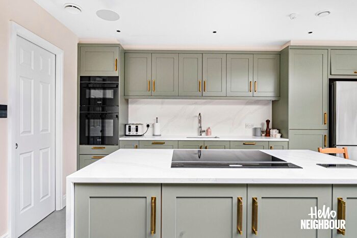 4 Bedroom Terraced House To Rent In Valnay Street, London, SW17