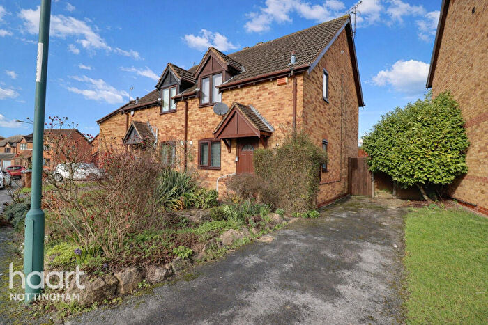 3 Bedroom Semi Detached House For Sale In Heron Drive, Nottingham, NG7