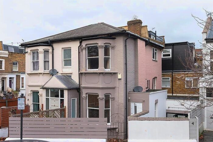 3 Bedroom Semi-Detached House To Rent In Askew Crescent, London W12