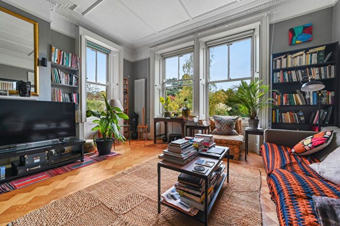2 Bedroom Flat For Sale In Park Road, Ipswich, IP1