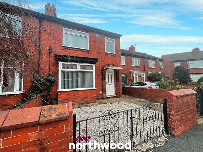 3 Bedroom Semi-Detached House To Rent In Glamis Road, Town Moor, Doncaster, DN2