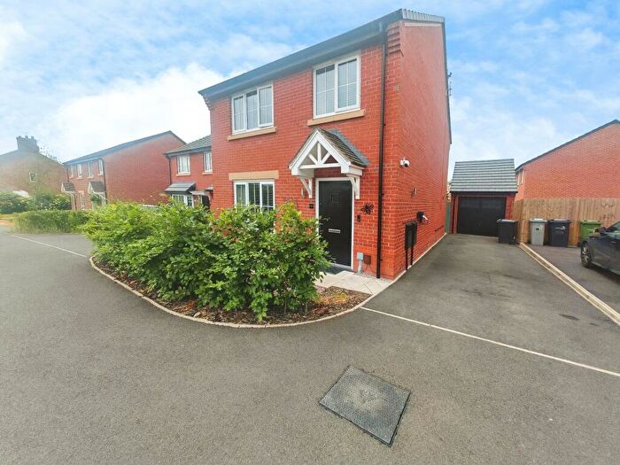 4 Bedroom Detached House For Sale In Maul Field Close, Crewe, CW1