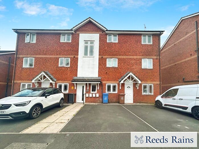 2 Bedroom Apartment For Sale In Apple Blossom Grove, Cadishead, Manchester, Greater Manchester, M44