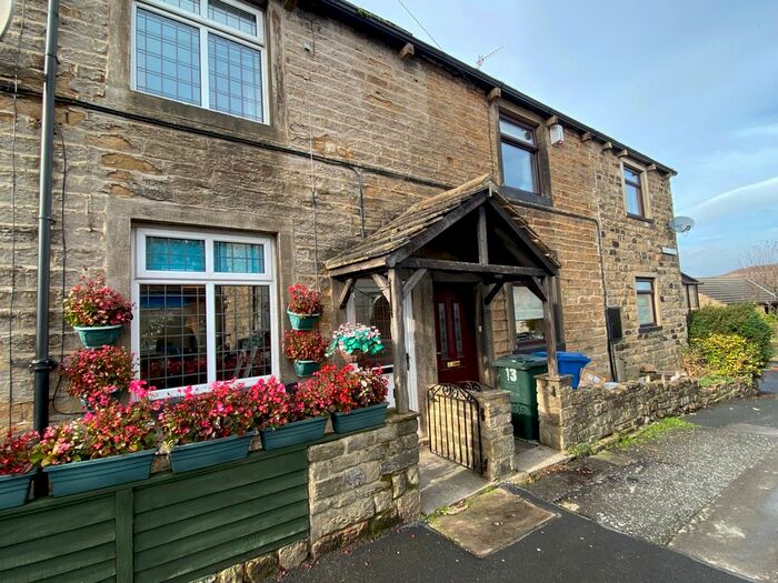 1 Bedroom Cottage To Rent In North Street, Cross Hills, Keighley, BD20