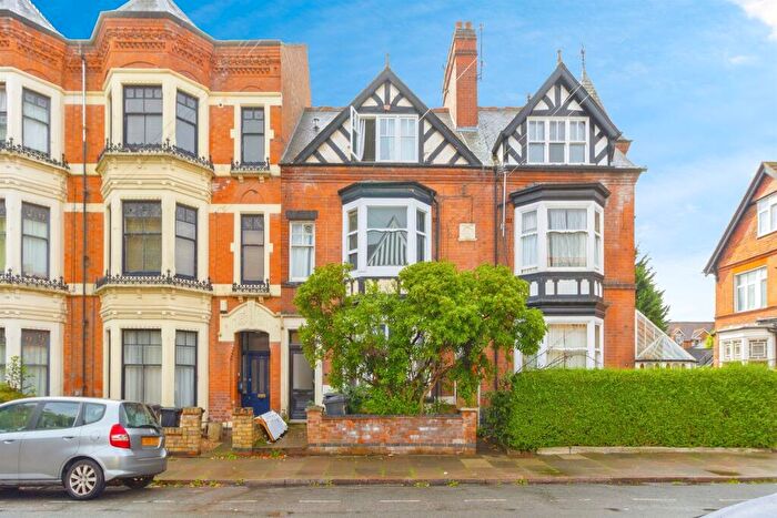 9 Bedroom Terraced House For Sale In Ashleigh Road, Leicester, LE3