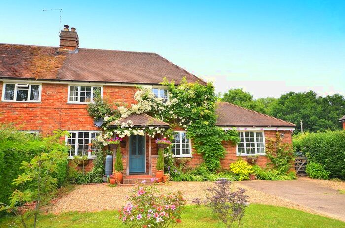 3 Bedroom Semi-Detached House For Sale In Blacknest Cottages, Chiddingfold Road, Dunsfold, GU8