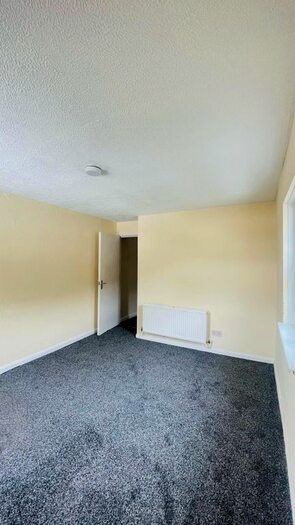 1 Bedroom Flat To Rent In Romford Road, London, E12