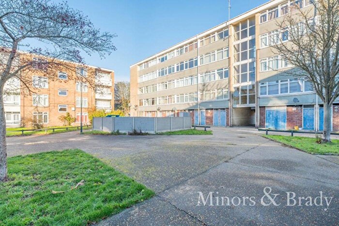 3 Bedroom Maisonette To Rent In Somerleyton Gardens, Norwich, NR2