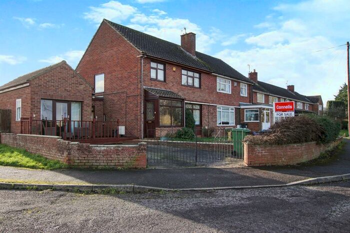 3 Bedroom Semi-Detached House For Sale In Becket Court, Pucklechurch, Bristol, BS16