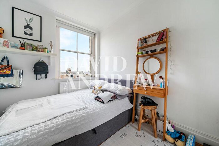 2 Bedroom Flat To Rent In Aubert Park, London, N5