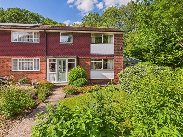 3 Bedroom End Of Terrace House For Sale In Stevenson Road, Hedgerley, Slough, Buckinghamshire, SL2