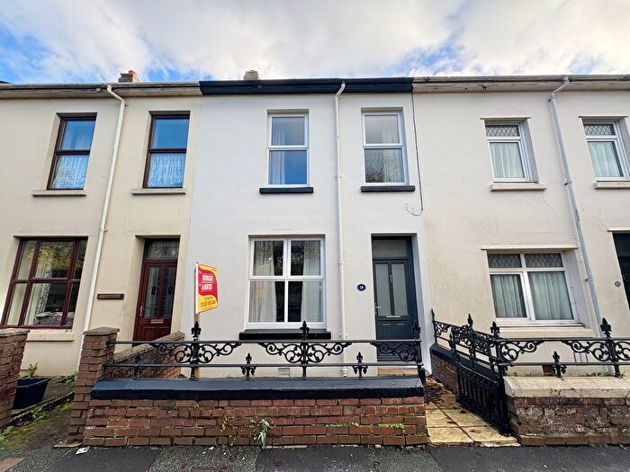 2 Bedroom Terraced House For Sale In Richmond Terrace, Carmarthen, SA31