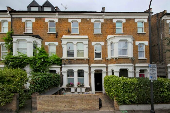 4 Bedroom Flat To Rent In Frithville Gardens, London, W12