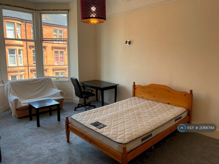 3 Bedroom Flat To Rent In West Princes Street, Glasgow, G4