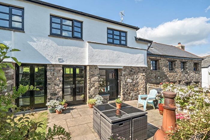 4 Bedroom Cottage For Sale In Causley Cottage, Hennock, TQ13