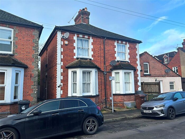 2 Bedroom Semi Detached House For Sale In Guildford, Surrey, GU1